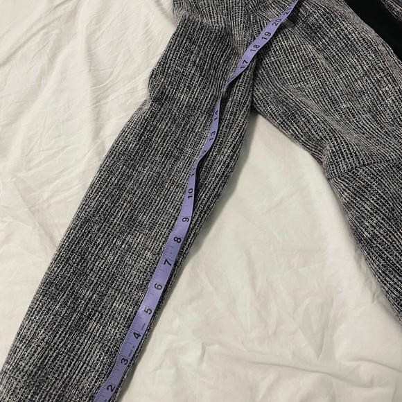 Blazer - Picture 4 of 4